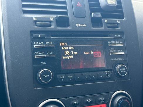 Used 2015 Nissan Leaf S w/ Charge Package image 16