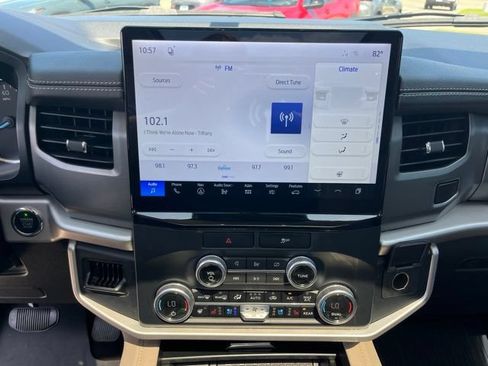 Used 2023 Ford Expedition XLT RWD image 23