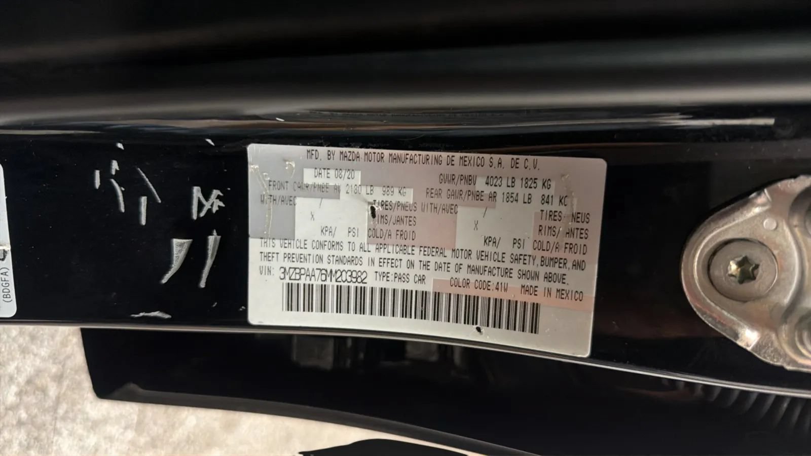 Used 2021 MAZDA MAZDA3 Sedan FWD image 30