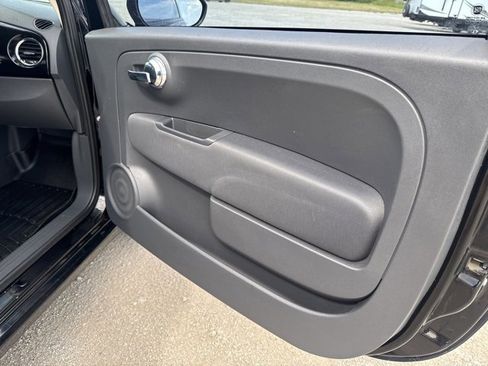 Used 2015 FIAT 500 Pop image 8