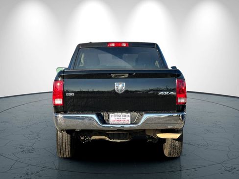 Used 2024 RAM 1500 Classic SLT image 5