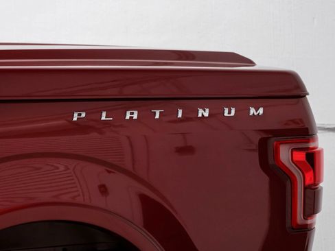 Used 2015 Ford F150 Platinum w/ Equipment Group 701A Luxury AWD/4WD image 55