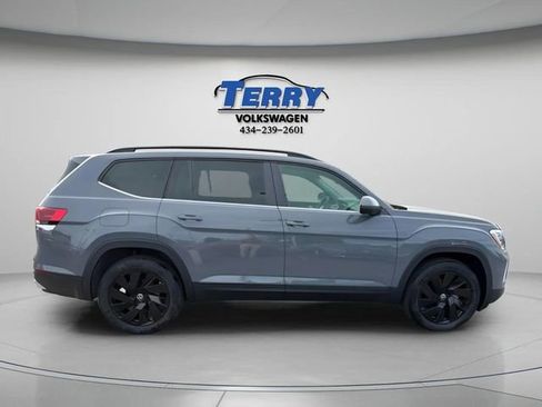 New 2026 Volkswagen Atlas SE AWD/4WD image 1