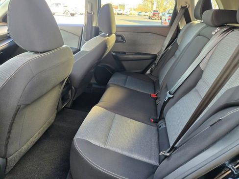 Used 2021 Nissan Rogue S image 14