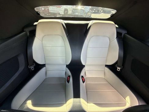 Used 2016 Ford Mustang GT Premium image 28