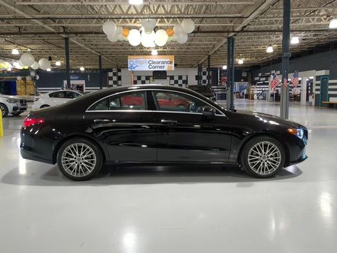 Used 2022 Mercedes-Benz CLA 250 4MATIC image 7