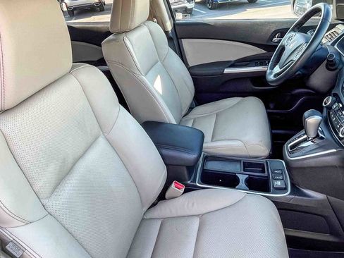Used 2015 Honda CR-V Touring image 16