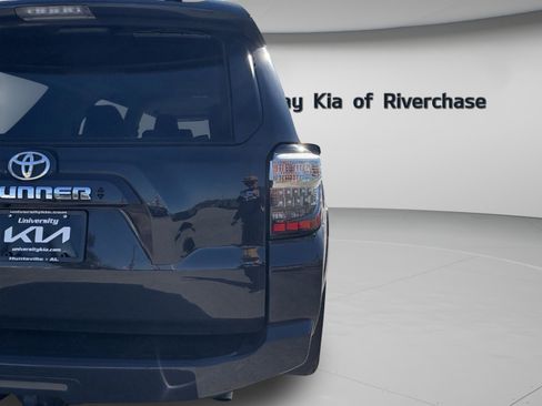 Used 2024 Toyota 4Runner SR5 image 10