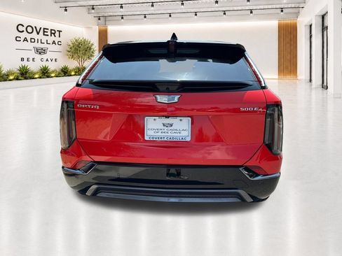 Certified 2025 Cadillac Optiq Sport 1 AWD/4WD image 9