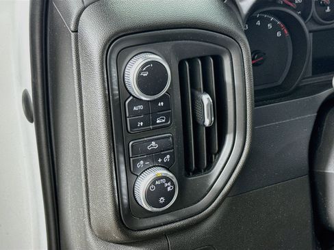 Used 2022 GMC Sierra 1500 Pro w/ Convenience Package AWD/4WD image 12