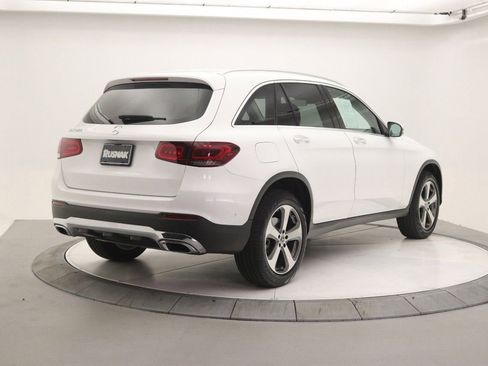 Certified 2022 Mercedes-Benz GLC 300 image 5