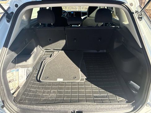 Used 2025 Volkswagen Tiguan S image 16