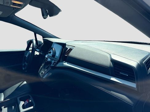 Used 2021 Honda Odyssey EX-L image 16