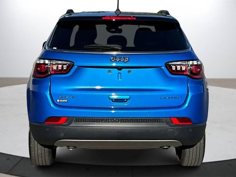 Certified 2024 Jeep Compass Limited image 7