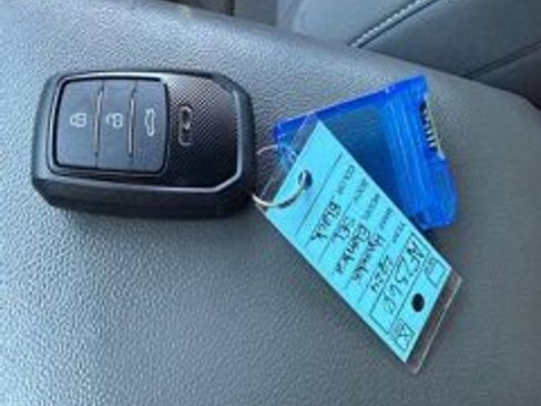 Used 2024 Hyundai Elantra SEL FWD image 14
