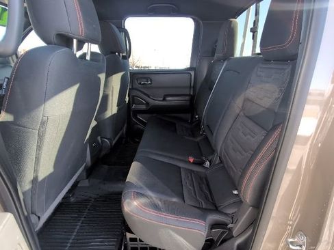 Used 2024 Nissan Frontier PRO-4X w/ Off-Road Protection Package image 29