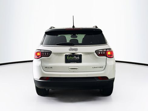 Used 2025 Jeep Compass Limited image 7