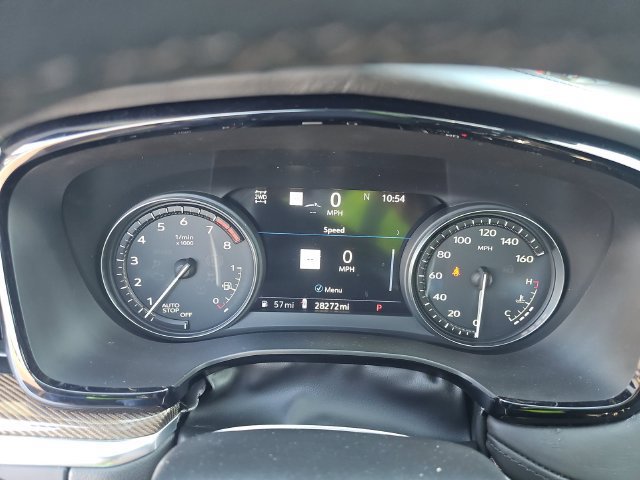 Used 2022 Cadillac XT5 Sportv w/ Platinum Package AWD/4WD image 9