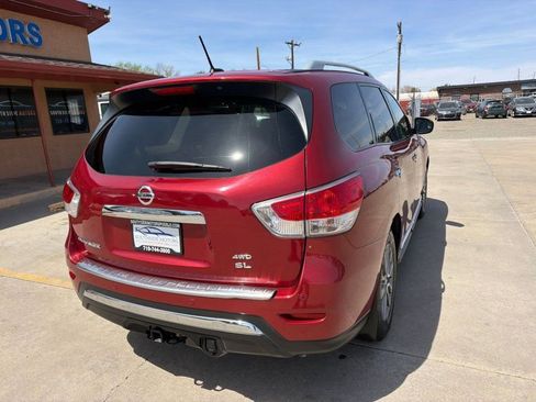 Used 2016 Nissan Pathfinder SL w/ SL Premium Package AWD/4WD image 4