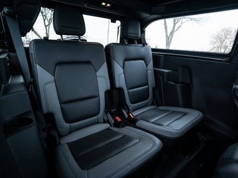 Used 2024 Ford Bronco Black Diamond image 18