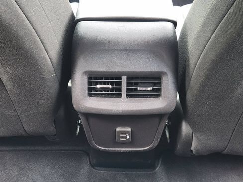 Used 2024 Chevrolet Equinox LT AWD/4WD image 23