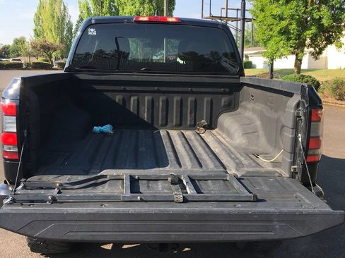 Used 2022 Nissan Frontier S w/ Technology Package AWD/4WD image 6