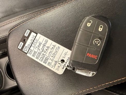 Used 2020 Jeep Compass Limited w/ Safety & Security Group AWD/4WD image 43