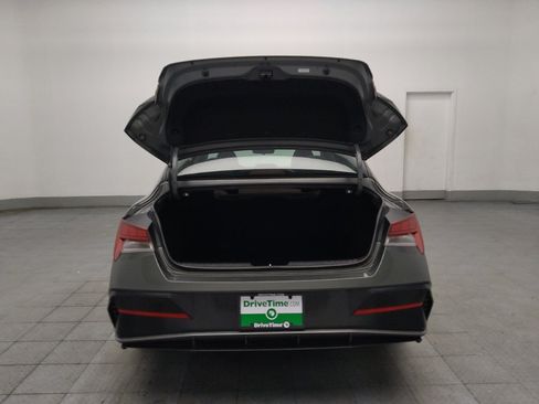Used 2025 Hyundai Elantra SEL FWD image 29