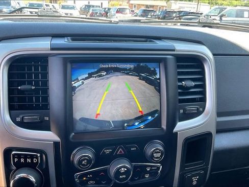 Used 2019 RAM 1500 Classic SLT w/ Luxury Group AWD/4WD image 15