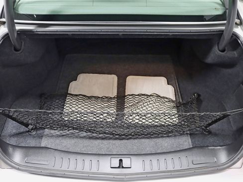 Used 2006 Cadillac DTS image 31