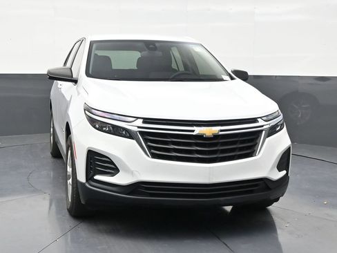 Used 2024 Chevrolet Equinox LS FWD image 7