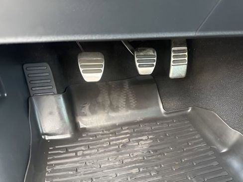 Used 2024 Ford Mustang GT Premium image 25