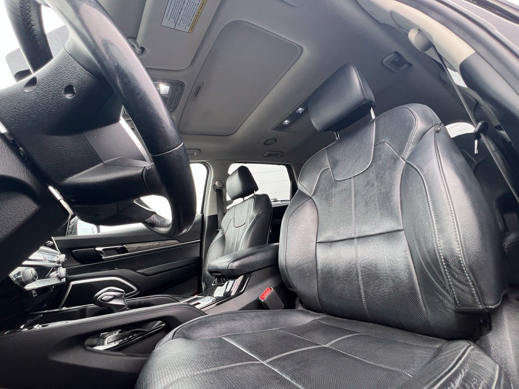 Used 2020 Kia Telluride EX w/ Towing Package AWD/4WD image 13
