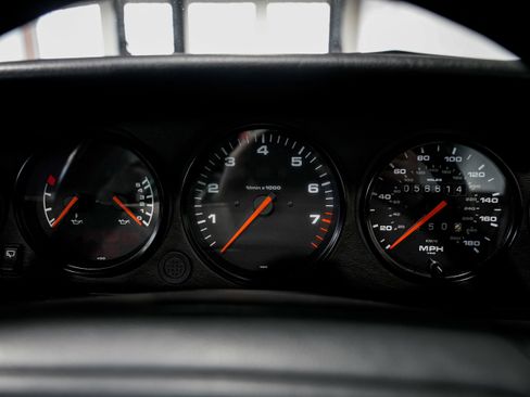 Used 1992 Porsche 911 Targa image 12