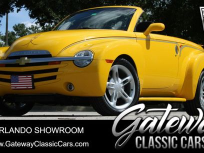 Used 2005 Chevrolet SSR w/ Preferred Equipment Group