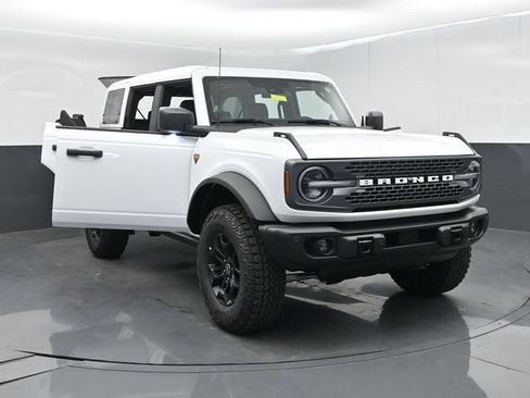 New 2026 Ford Bronco Badlands AWD/4WD image 61