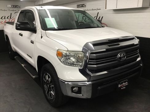 Used 2014 Toyota Tundra SR5 image 2