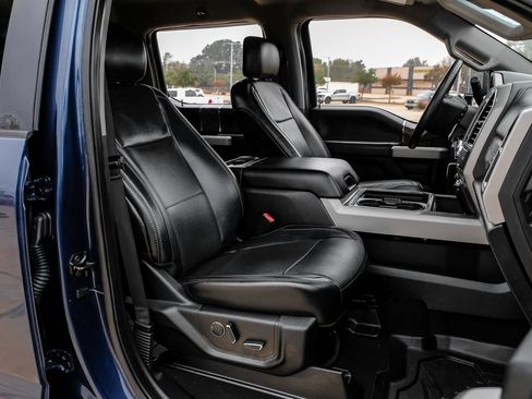 Used 2019 Ford F250 Lariat w/ Chrome Package image 37