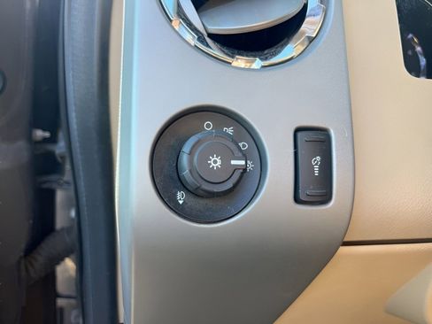 Used 2016 Ford F350 Lariat w/ Camper Package AWD/4WD image 19