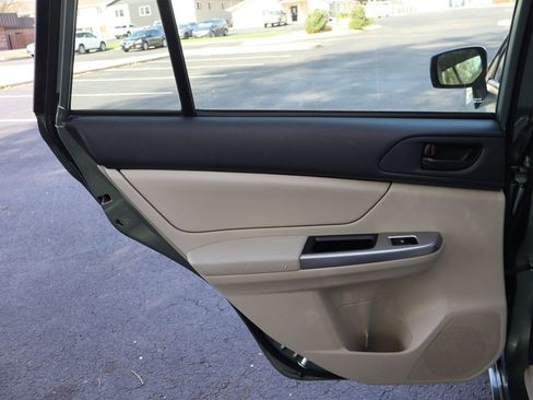 Used 2016 Subaru Impreza 2.0i image 24