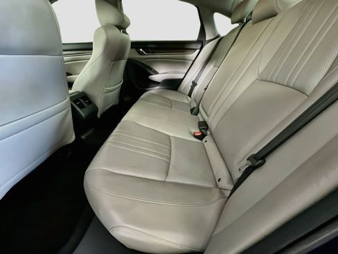 Used 2018 Honda Accord EX-L image 27