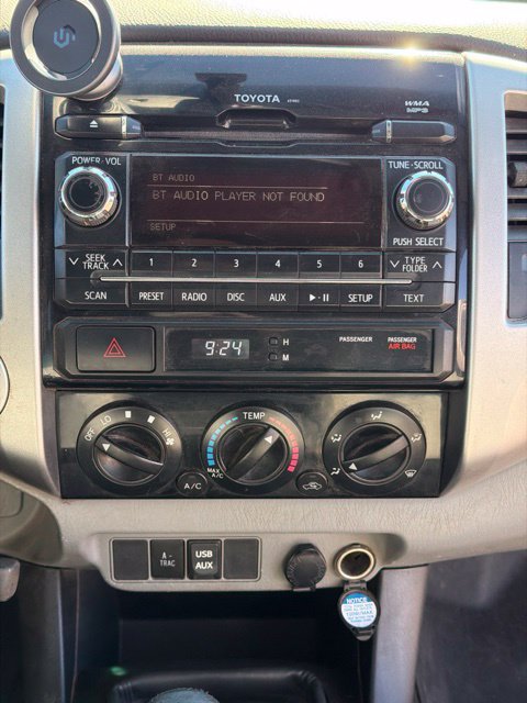 Used 2012 Toyota Tacoma 4x4 Access Cab V6 w/ TRD Off-Road Pkg image 13