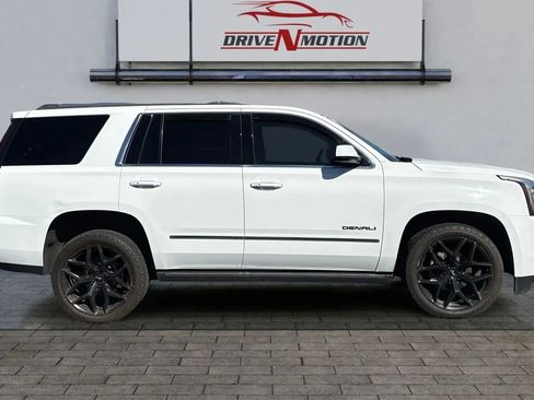 Used 2017 GMC Yukon Denali w/ Open Road Package image 3