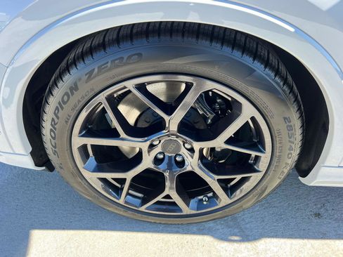 New 2026 Audi SQ7 Premium Plus image 11