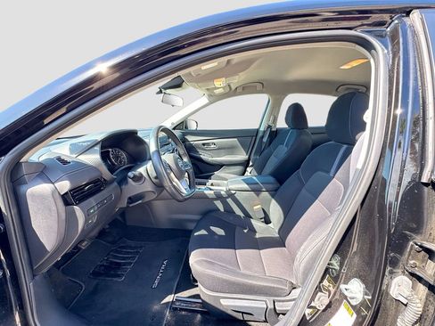 Used 2022 Nissan Sentra SV w/ Trunk Package image 15