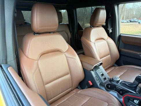 Certified 2023 Ford Bronco Heritage Edition image 9