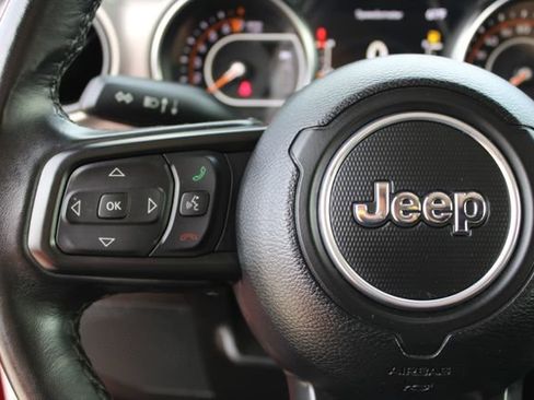 Used 2021 Jeep Gladiator Sport AWD/4WD image 22