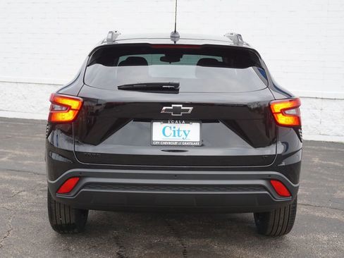 New 2026 Chevrolet Trax LT image 6