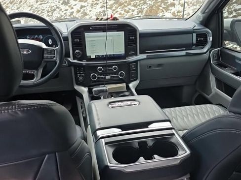 Used 2023 Ford F150 Limited image 6