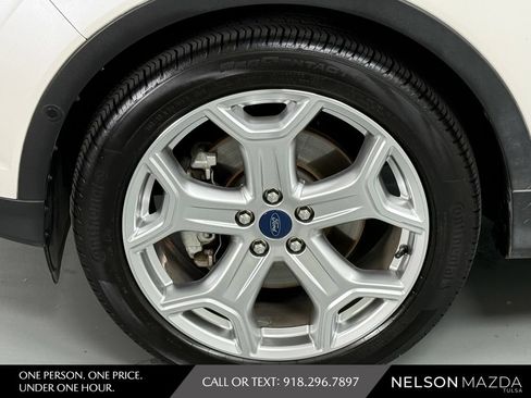 Used 2019 Ford Escape Titanium FWD image 13